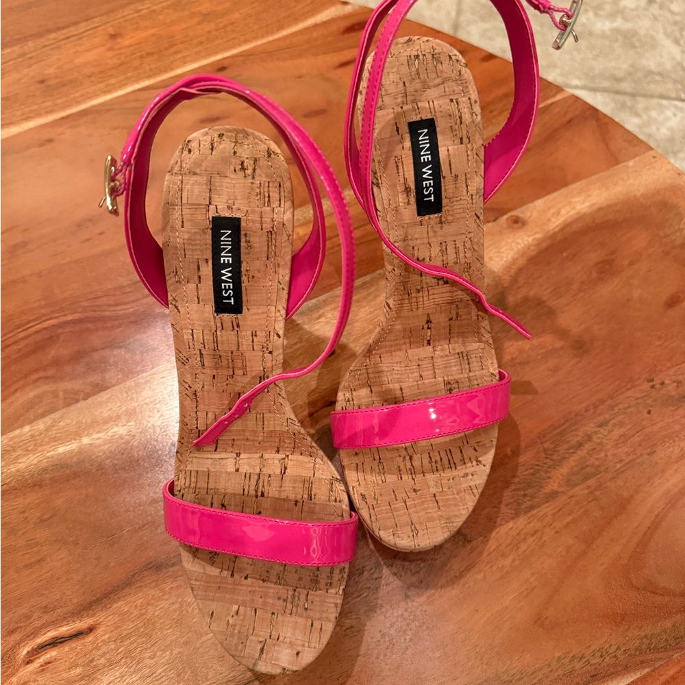 NEW Nine West “Gracey” Pink Strappy Women's platform Heels - Picture 3 of 4
